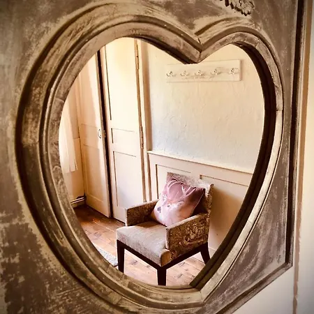 De Charme Jusqu'a 14 Personnes, Proche Du De * Жерарме