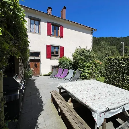 De Charme Jusqu'a 14 Personnes, Proche Du De * Жерарме