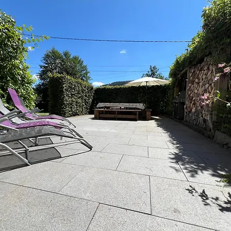 De Charme Jusqu'a 14 Personnes, Proche Du De *