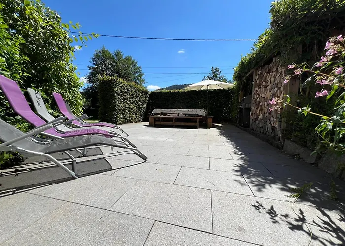 De Charme Jusqu'a 14 Personnes, Proche Du De *